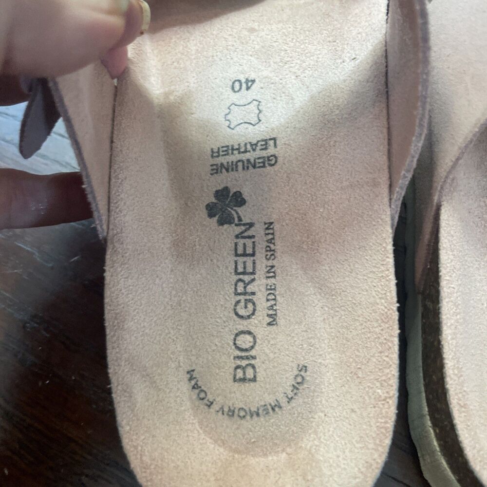Bio Green Women’s Sz 9 EU 40 Pink Suede Double Buckle Strap Memory Foam Sandals - Picture 7 of 8